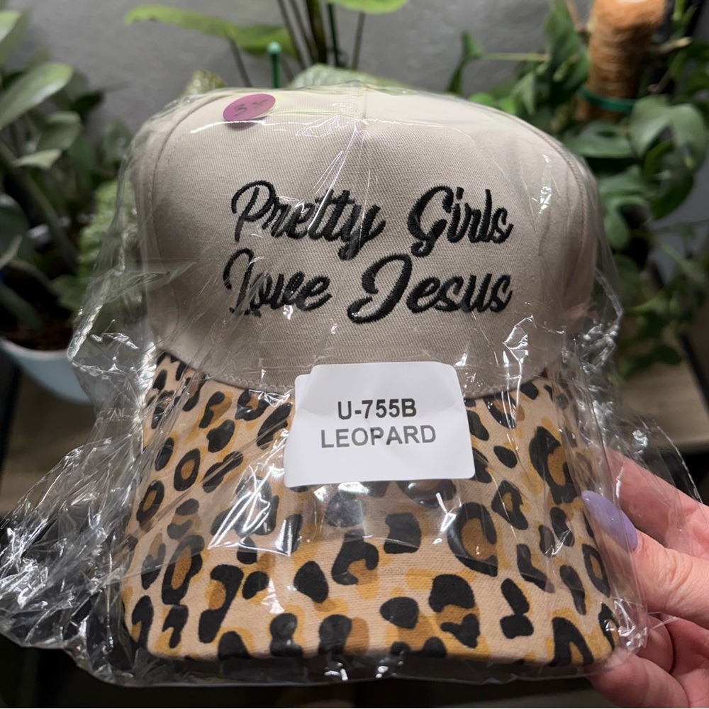Pretty Girls Love Jesus Zenana Hat with Leopard Brim